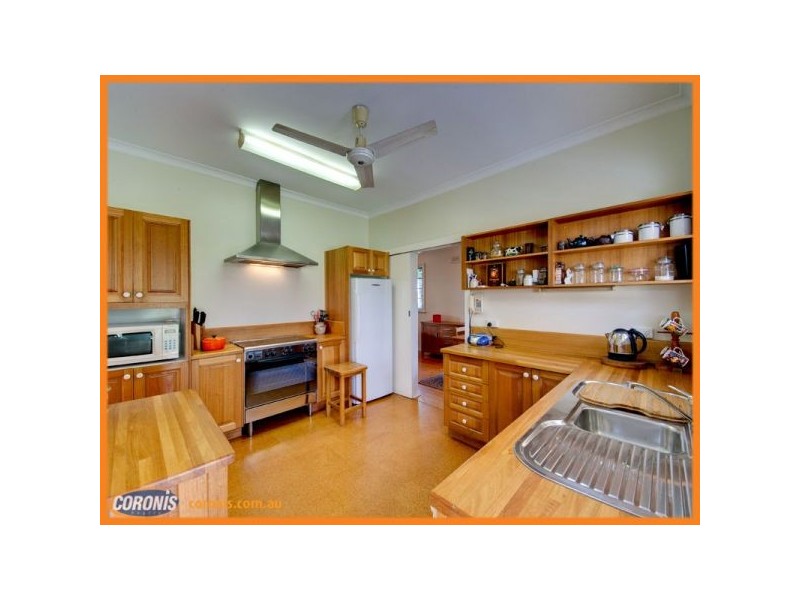 232 Edinburgh Castle Road, Wavell Heights QLD 4012