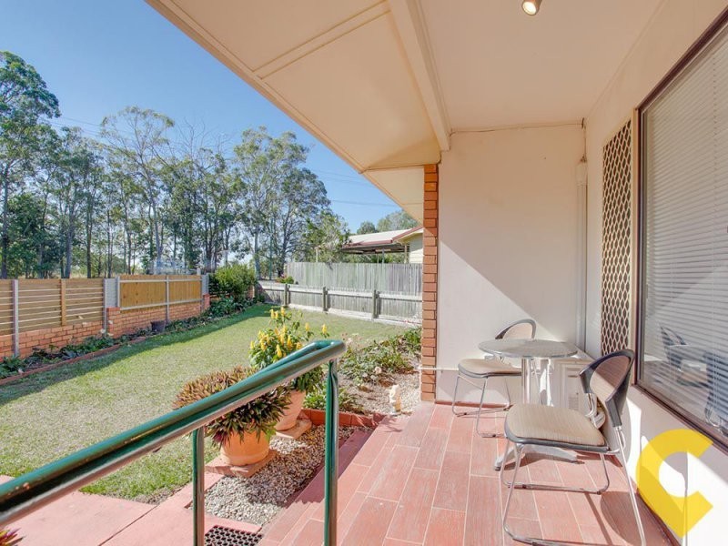1 Crest Street, Kallangur QLD 4503