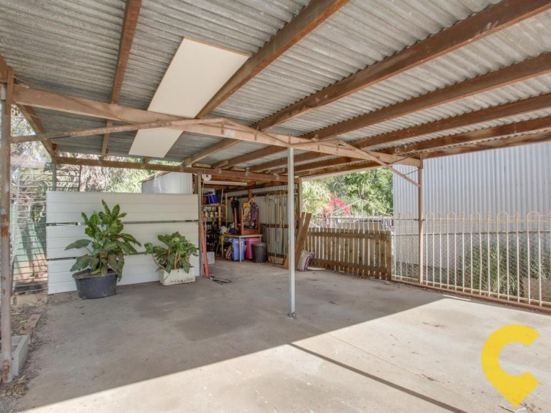 1 Crest Street, Kallangur QLD 4503