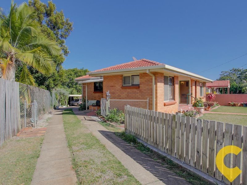 1 Crest Street, Kallangur QLD 4503