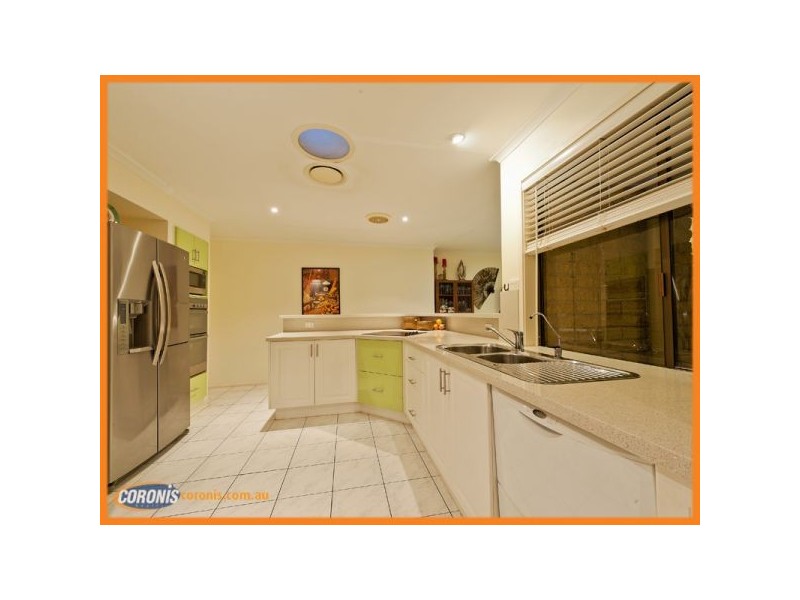 17 Gertrude McLeod Crescent, Middle Park QLD 4074