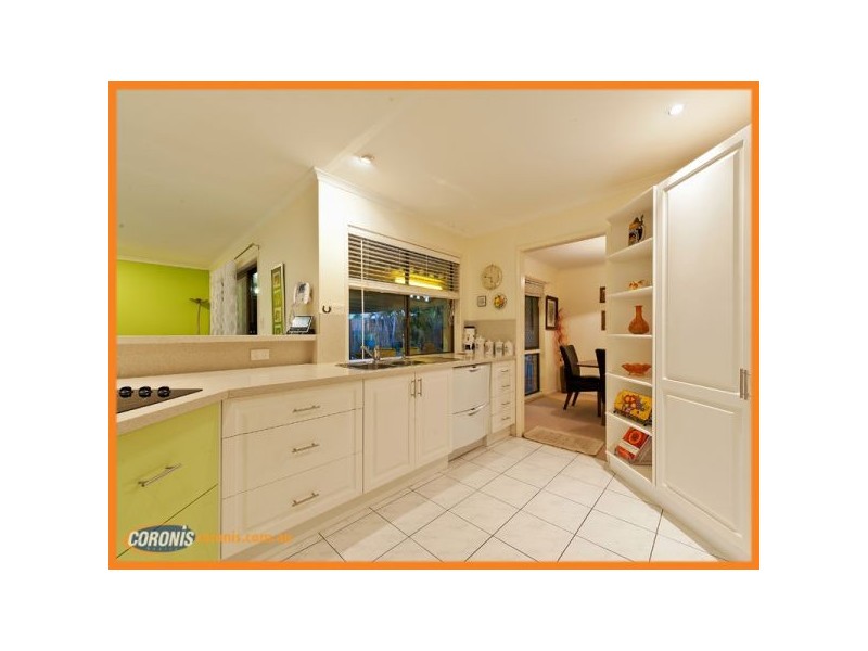 17 Gertrude McLeod Crescent, Middle Park QLD 4074