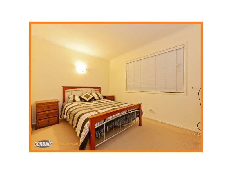 17 Gertrude McLeod Crescent, Middle Park QLD 4074