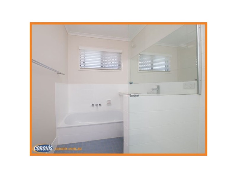 52 Dean Street, Bray Park QLD 4500