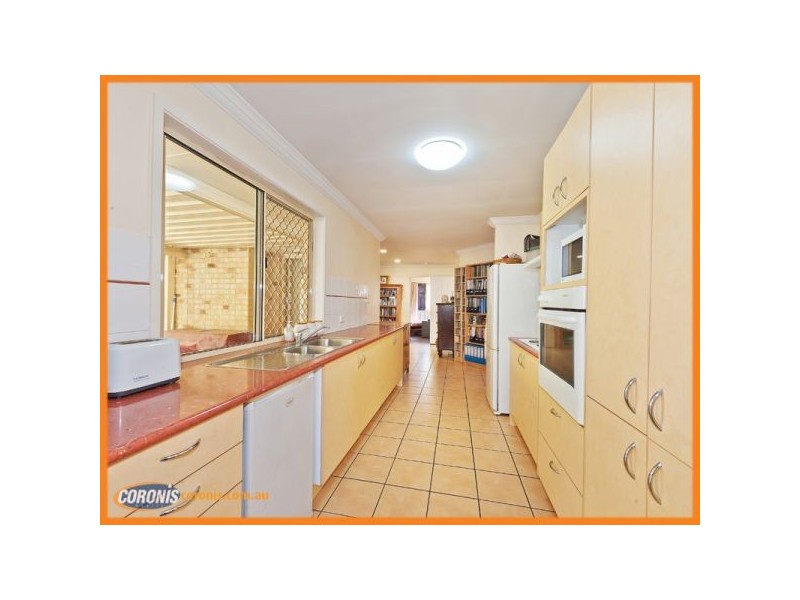 4 Clifford Close, Kuraby QLD 4112