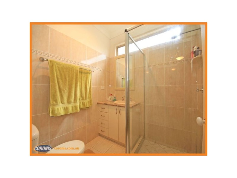 3 Girraween Place, Cashmere QLD 4500