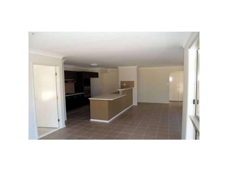 16 Dine Court, Upper Coomera QLD 4209
