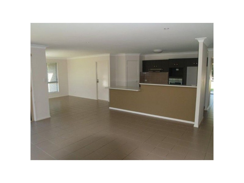 16 Dine Court, Upper Coomera QLD 4209