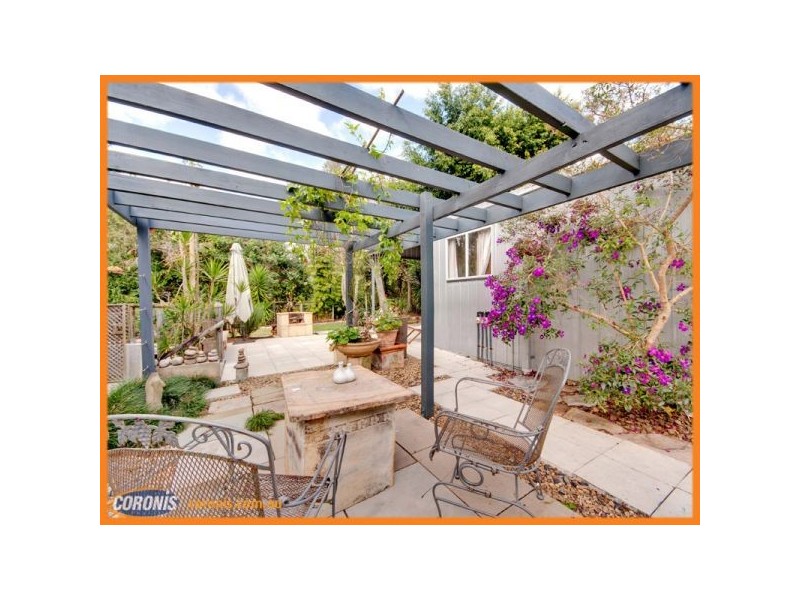 6 Broadland Street, The Gap QLD 4061