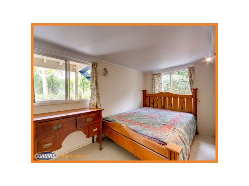 6 Broadland Street, The Gap QLD 4061