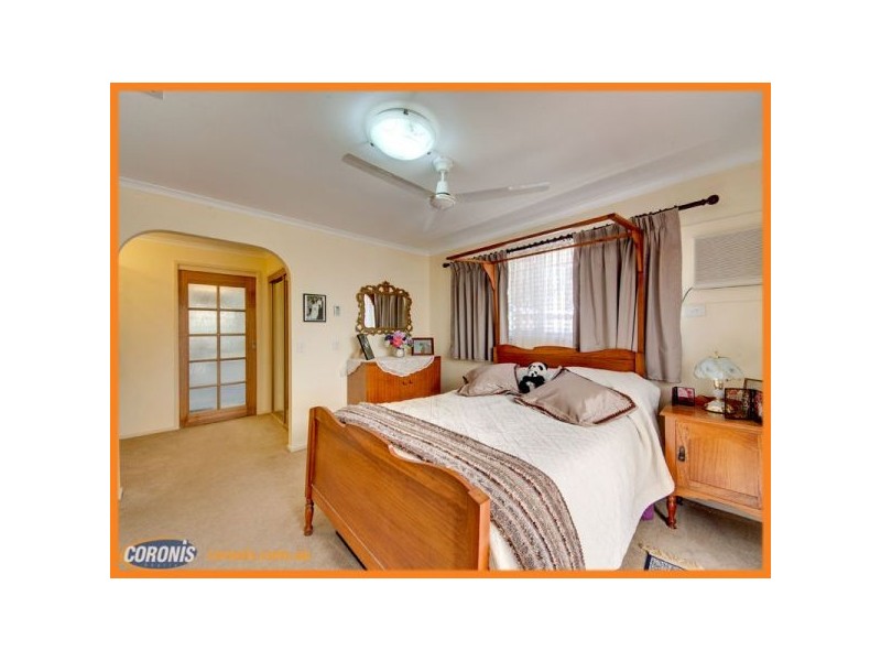 27 Barker Street, Cashmere QLD 4500