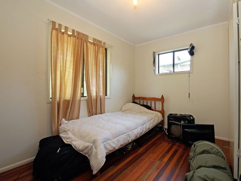 9 Narangba Road, Kallangur QLD 4503