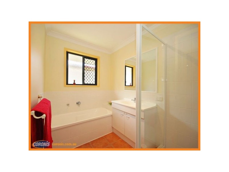 15 Ewan Place, Bracken Ridge QLD 4017