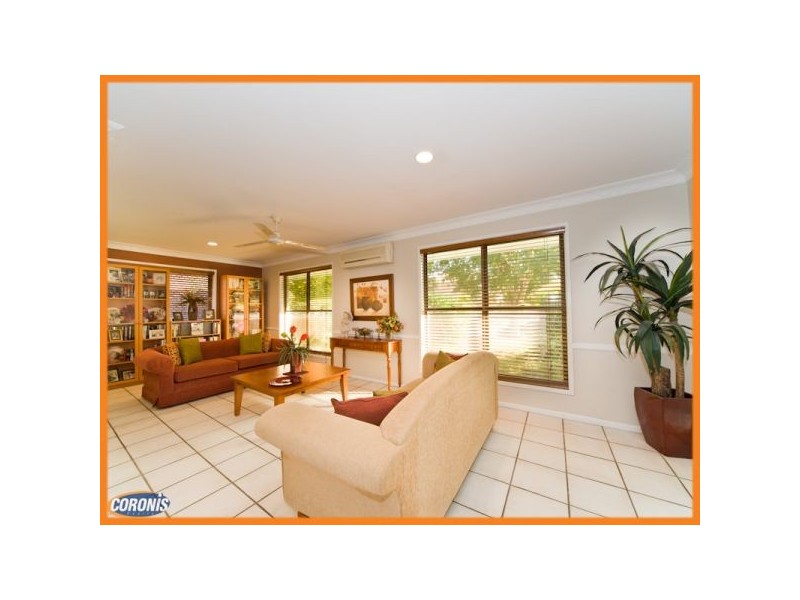 14 Grosmont Street, Carindale QLD 4152
