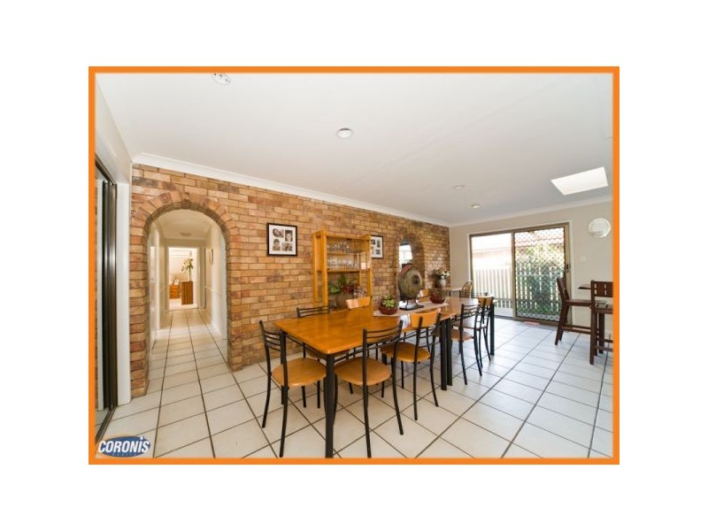 14 Grosmont Street, Carindale QLD 4152