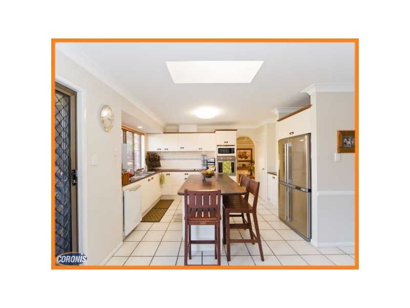 14 Grosmont Street, Carindale QLD 4152