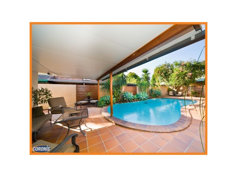 14 Grosmont Street, Carindale QLD 4152