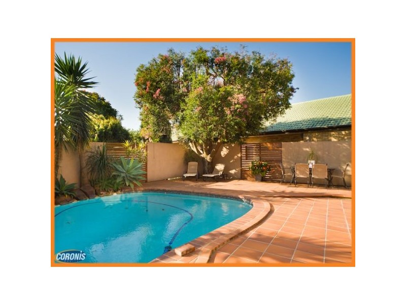 14 Grosmont Street, Carindale QLD 4152