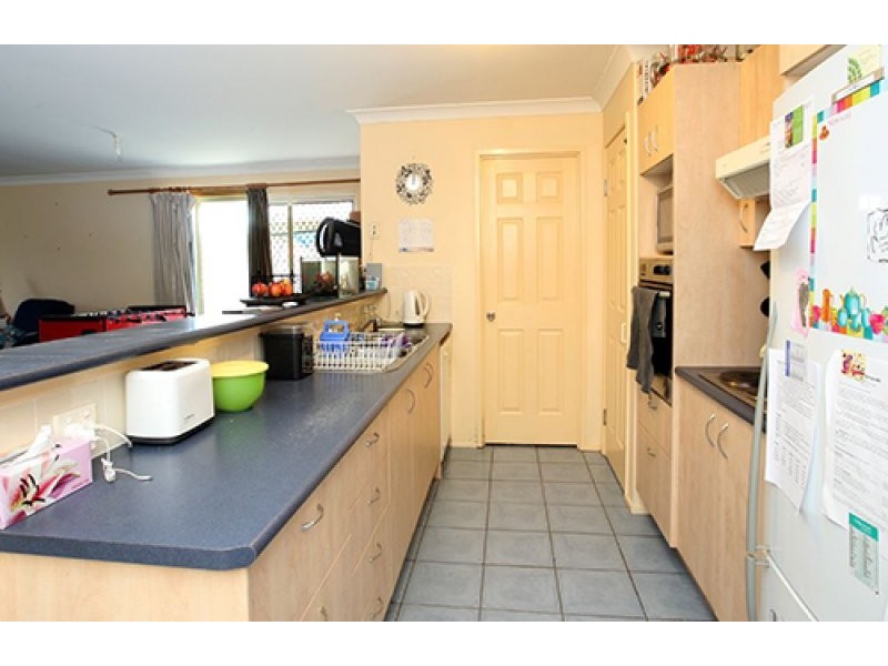 18 Embassy Street, Deception Bay QLD 4508