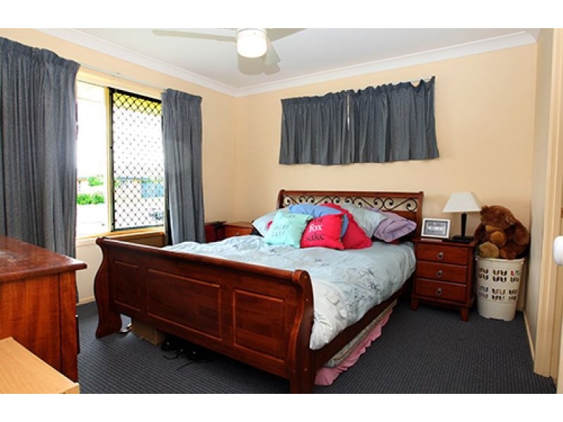18 Embassy Street, Deception Bay QLD 4508