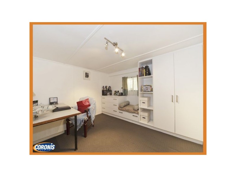 17 Elizabeth Crescent, Goodna QLD 4300