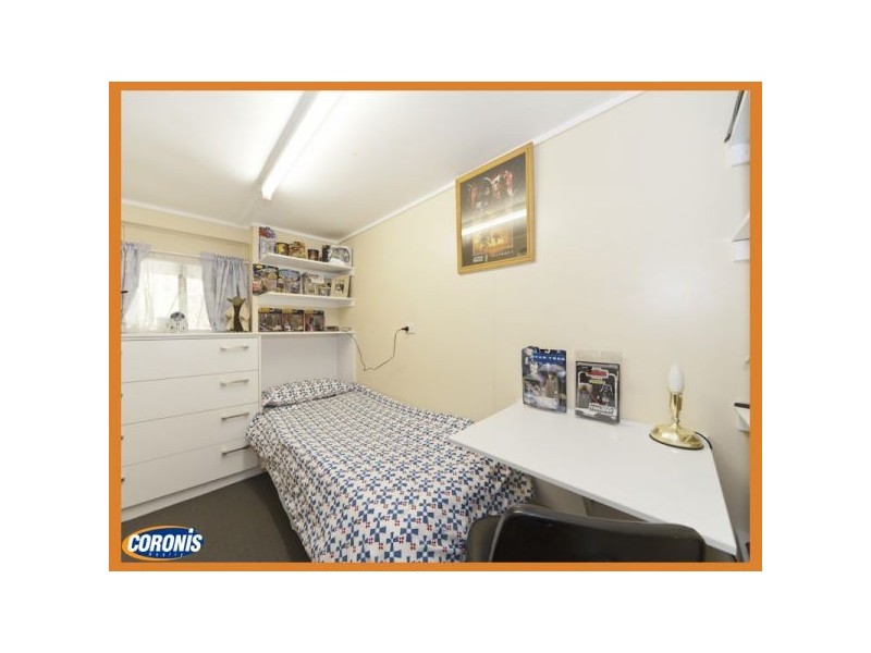 17 Elizabeth Crescent, Goodna QLD 4300