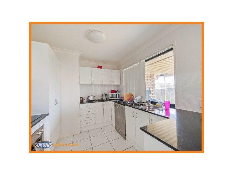 16 Windermere Street, Raceview QLD 4305