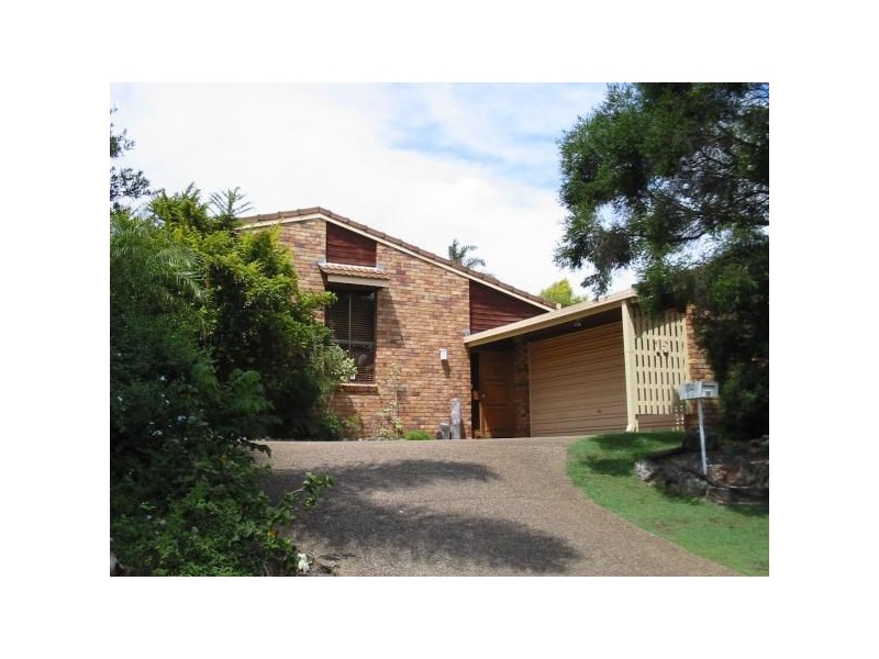 15 Falk Street, Stafford Heights QLD 4053