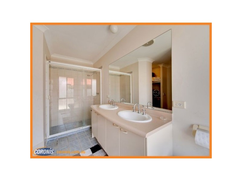 32 Peppertree Place, Warner QLD 4500