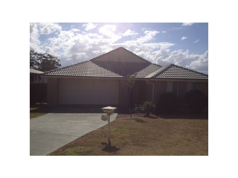 3 Damber Close, Morayfield QLD 4506