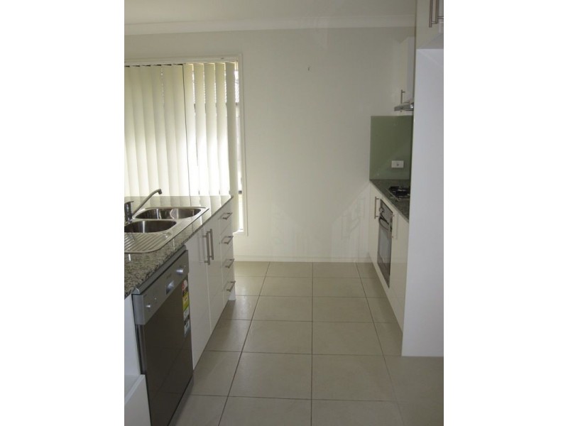 13 Thistle Court, Upper Caboolture QLD 4510