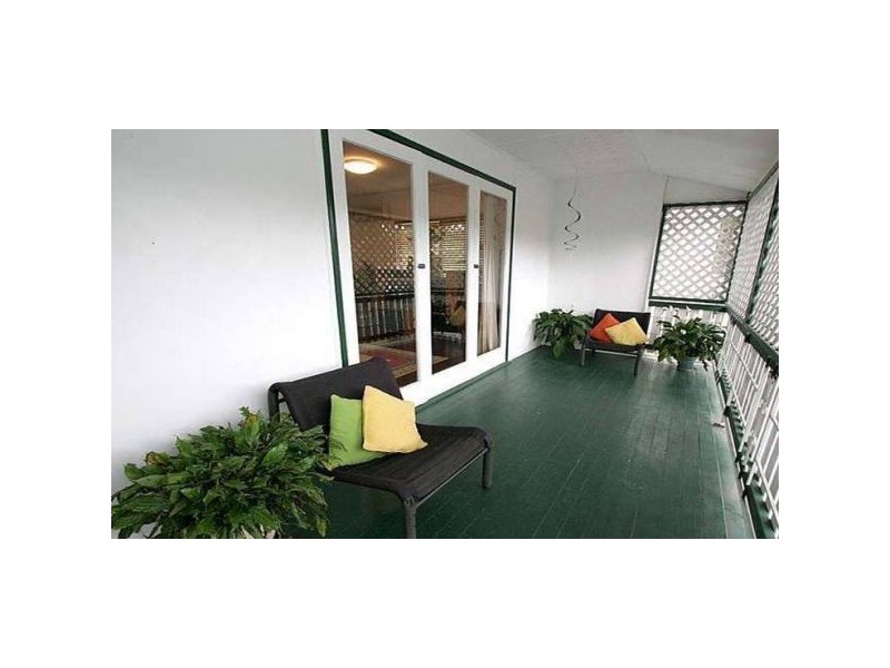 45 Wilgarning Street, Stafford Heights QLD 4053