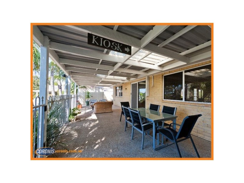 30 Wantana Crescent, Edens Landing QLD 4207