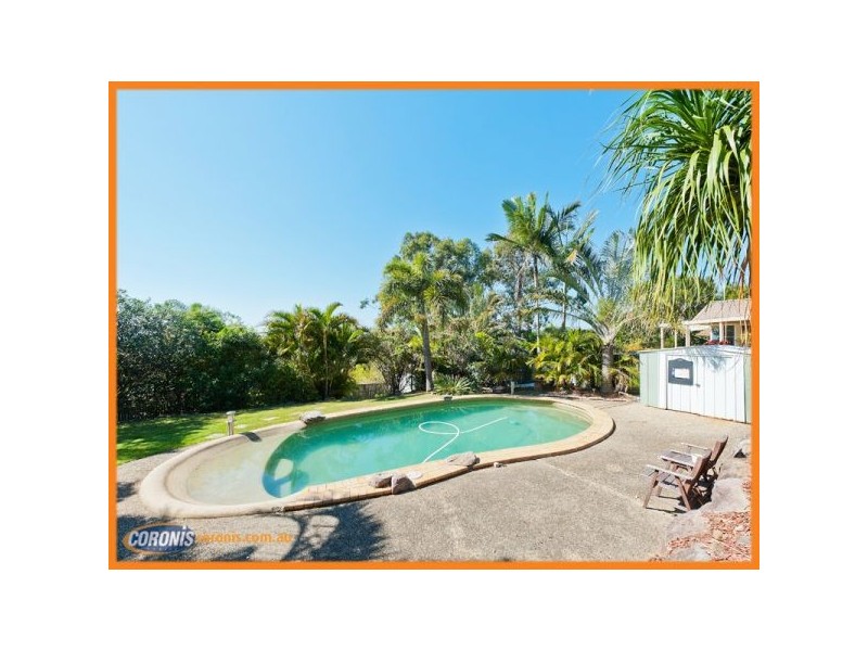 30 Wantana Crescent, Edens Landing QLD 4207