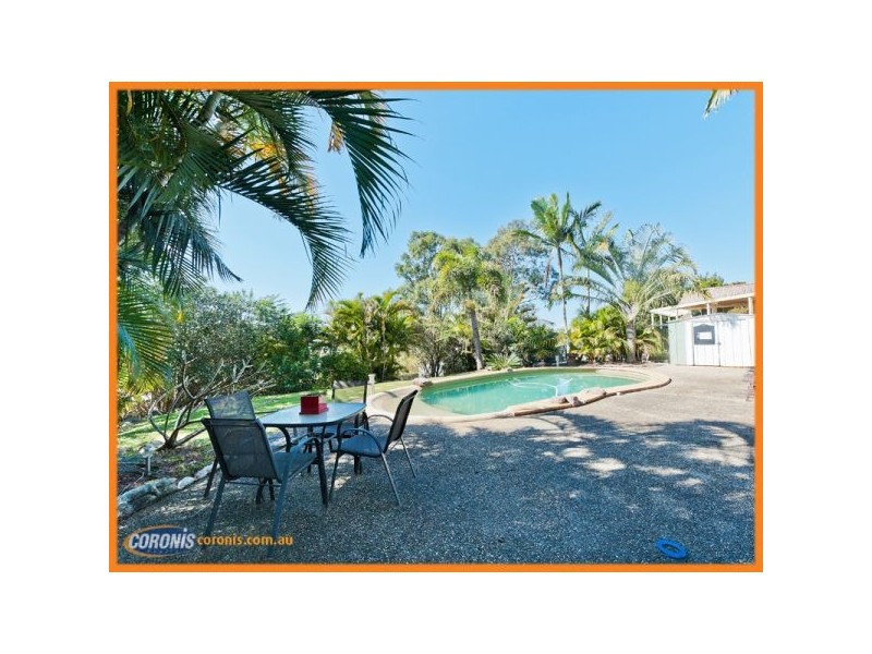 30 Wantana Crescent, Edens Landing QLD 4207