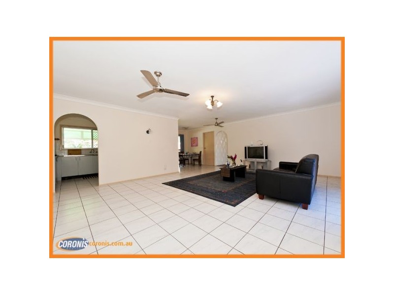 124 Middle Road, Boronia Heights QLD 4124