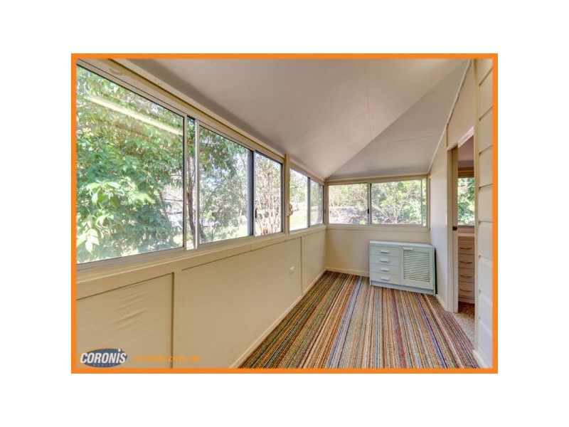 42 Pindari Avenue, Ferny Hills QLD 4055