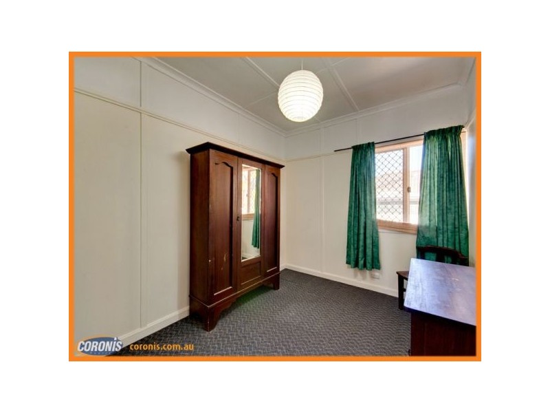 8 Donovan Street, Zillmere QLD 4034