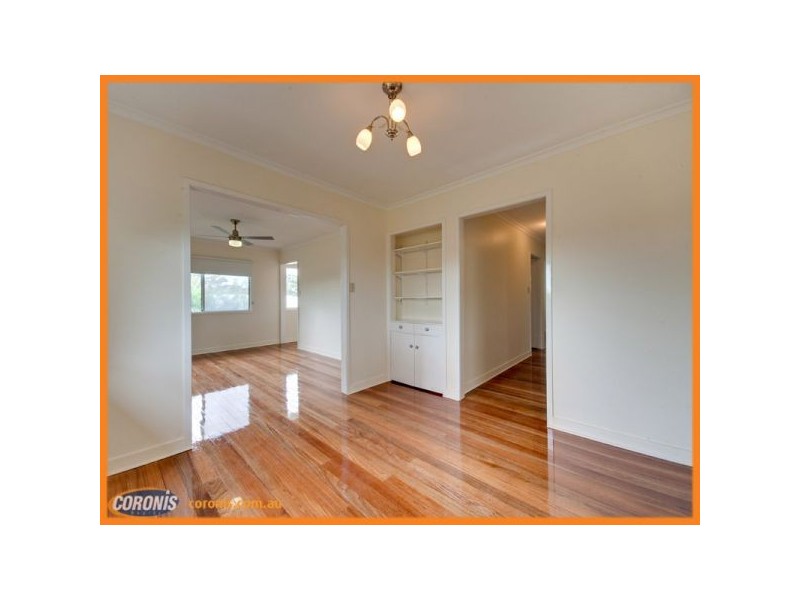 7 Dorkay Street, Stafford Heights QLD 4053