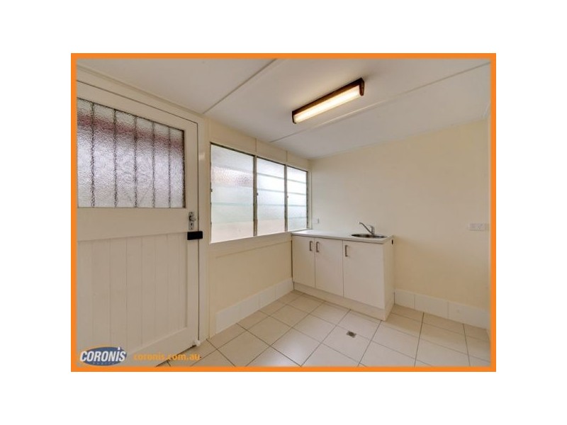 7 Dorkay Street, Stafford Heights QLD 4053