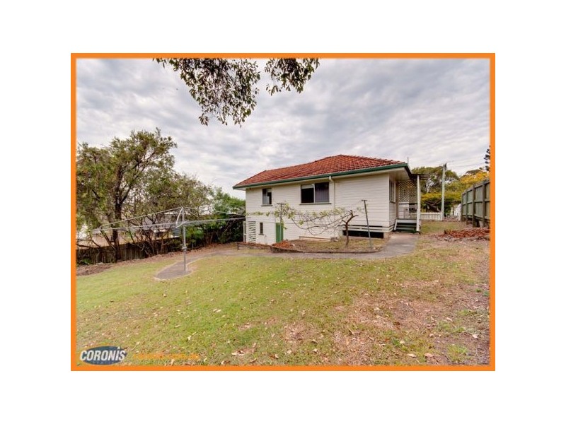 7 Dorkay Street, Stafford Heights QLD 4053
