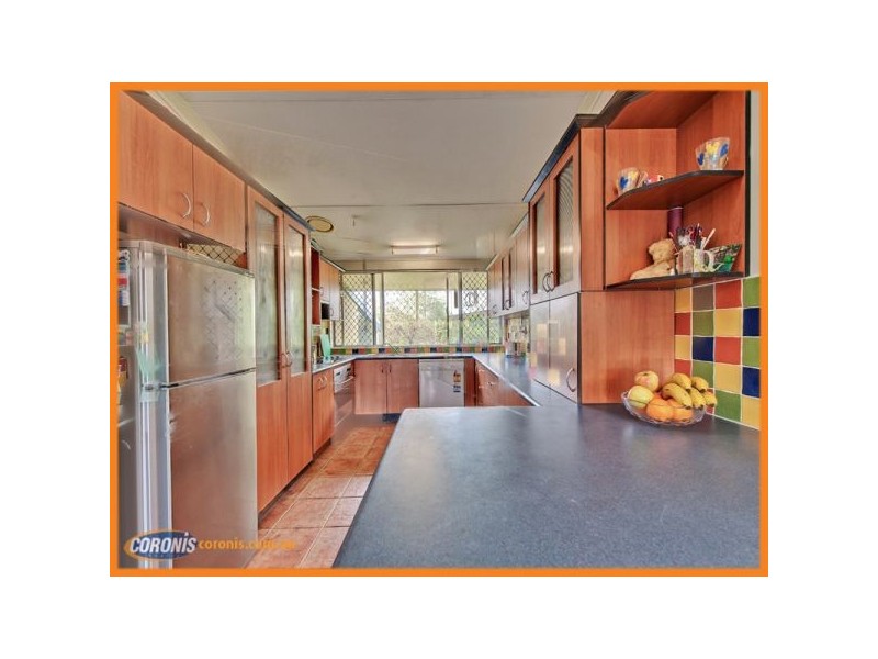 11 Alstonia Street, Arana Hills QLD 4054