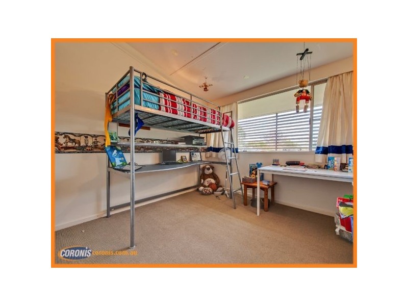 11 Alstonia Street, Arana Hills QLD 4054