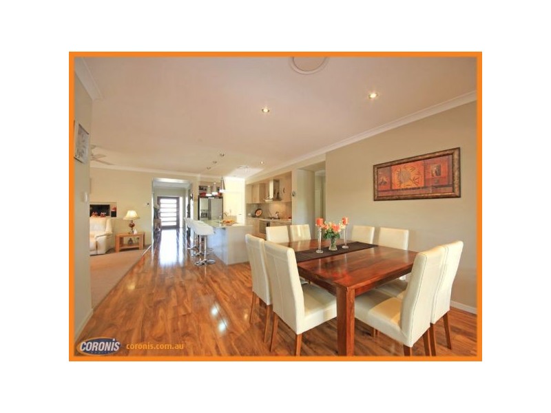 72 Nicklaus Parade, North Lakes QLD 4509