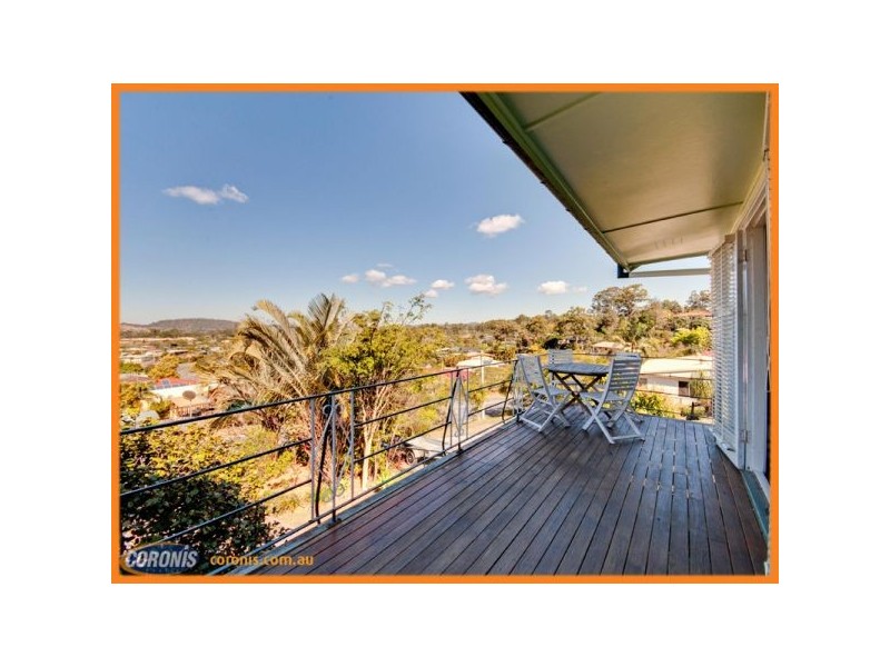 72 Minto Crescent, Arana Hills QLD 4054