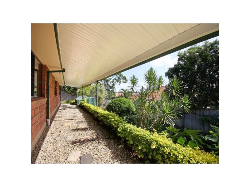 9 Chilton Crescent, North Lakes QLD 4509