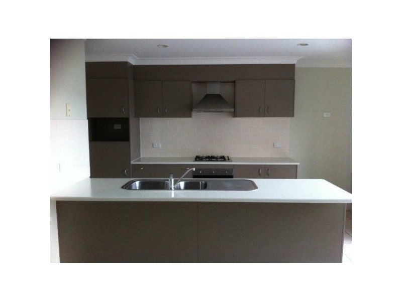 5/2 Bailer Streeet, Coomera QLD 4209