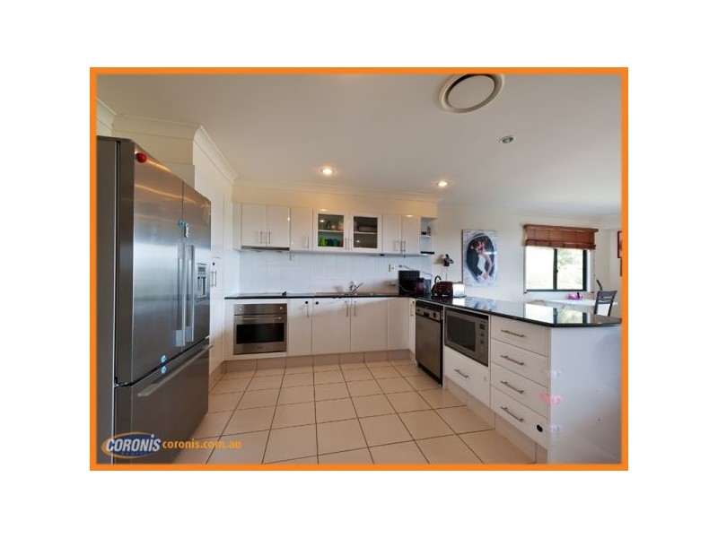 20/2 Ridgeline Way, Highland Park QLD 4211