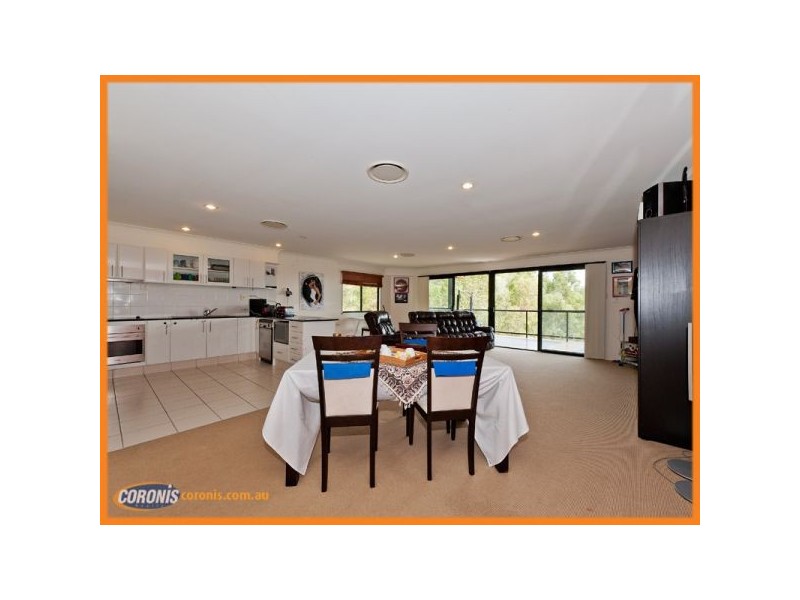 20/2 Ridgeline Way, Highland Park QLD 4211