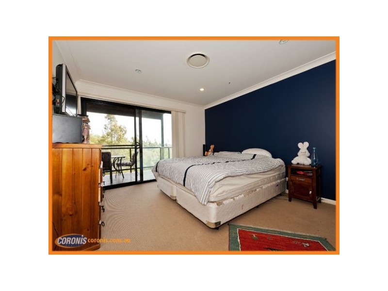 20/2 Ridgeline Way, Highland Park QLD 4211